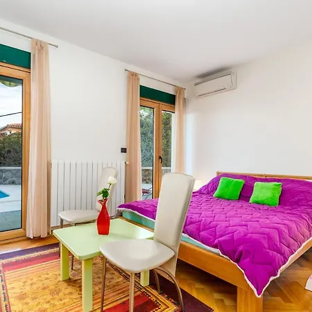 Lux Apartmani Opatija Exterior photo